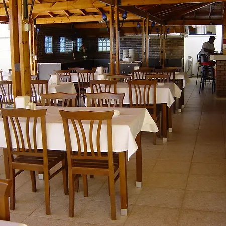 Miranda Moral Κεμέρ